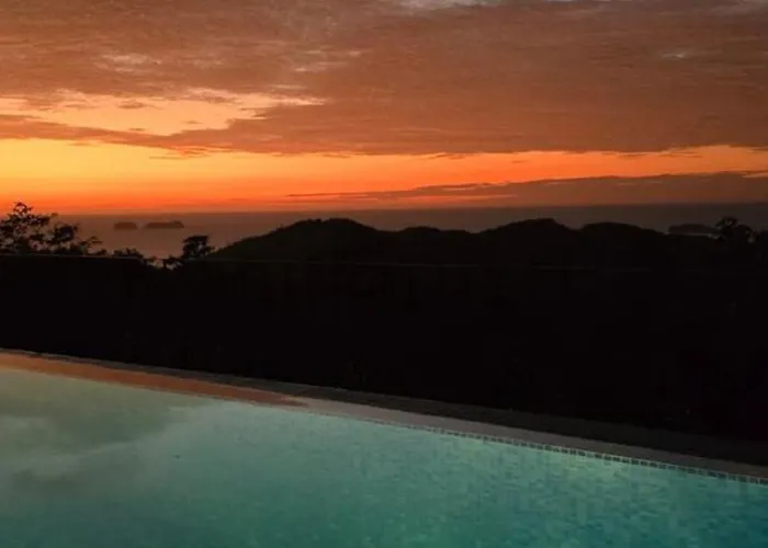 Casa Sol Azul - Remarkable, Ocean View 4 Bedroom House In * Potrero (Guanacaste)
