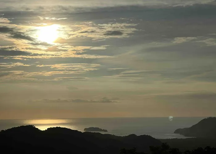 Casa Sol Azul - Remarkable, Ocean View 4 Bedroom House In *