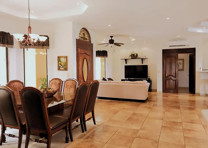 Сasa de vacaciones Casa Sol Azul - Remarkable, Ocean View 4 Bedroom House In