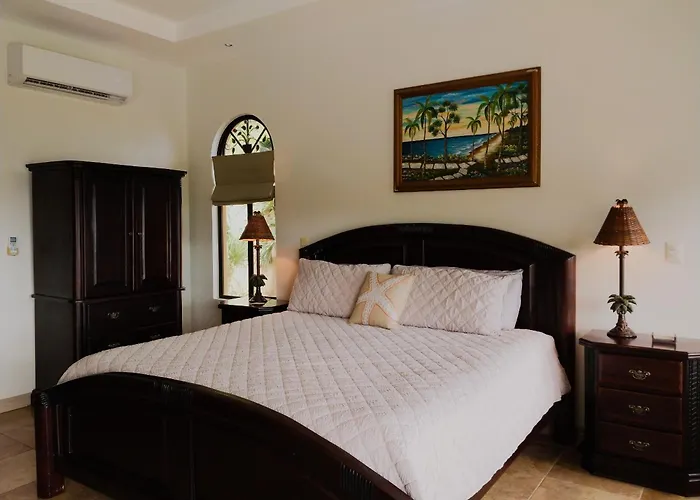 Casa Sol Azul - Remarkable, Ocean View 4 Bedroom House In