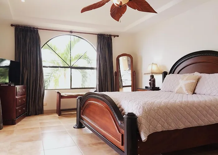 Сasa de vacaciones Casa Sol Azul - Remarkable, Ocean View 4 Bedroom House In *
