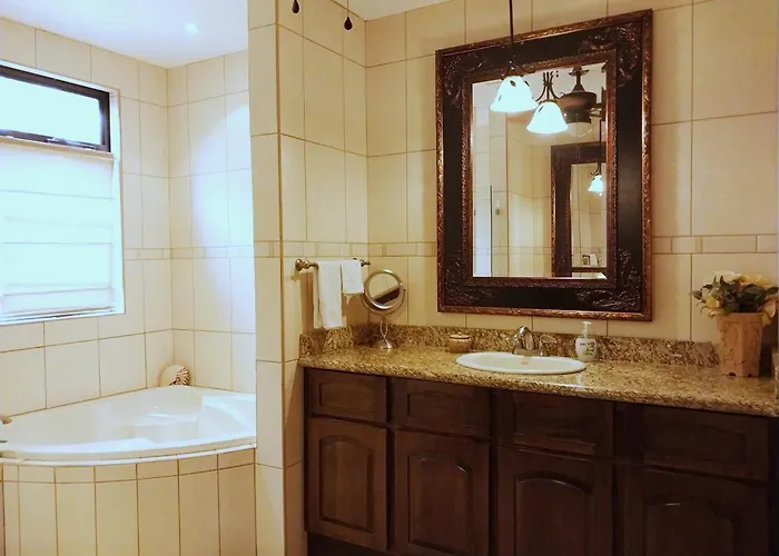 Casa Sol Azul - Remarkable, Ocean View 4 Bedroom House In